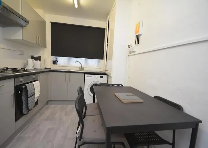 London Zone2 Classic 3 Bedroom