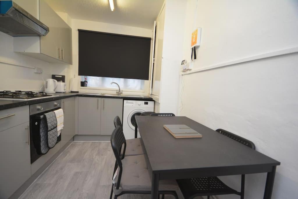 Zone2 Classic 3 Bedroom London