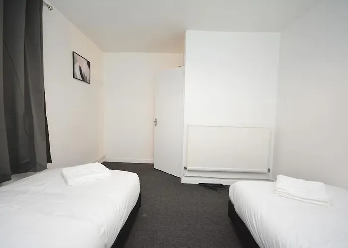 London Zone2 Classic 3 Bedroom